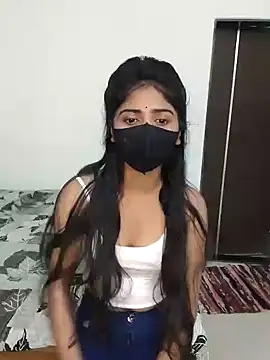 Snapshot of crazy_bebs chatting on 02-25-26, 10:53 crazy bebs online show from 02-25-26, 10:53