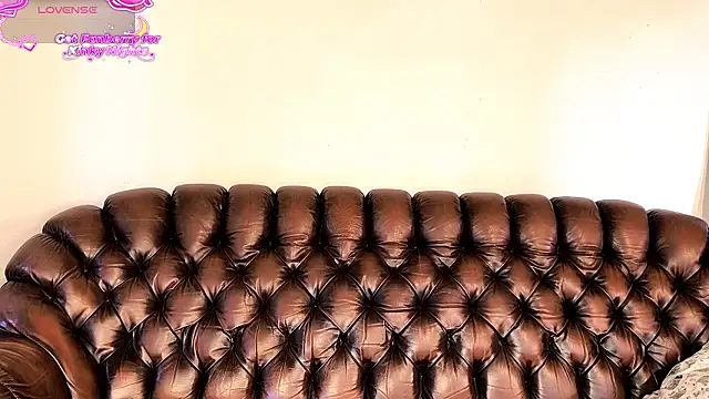 Juli Corn online show from 03-07-26, 06:42