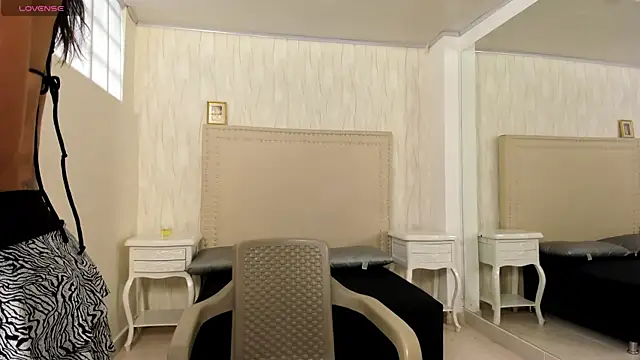 FernandaAvilax online show from 04-11-26, 05:38