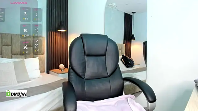 Snapshot of jasmin_adams chatting on 07-12-26, 12:50 jasmin adams online show from 07-12-26, 12:50