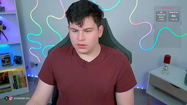 Snapshot of EvanCorvinx chatting on 02-20-26, 02:08 EvanCorvinx online show from 02-20-26, 02:08