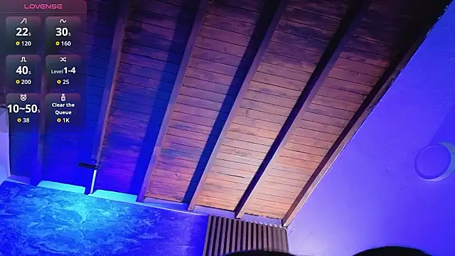 chloe bluee  online show from 03-20-26, 11:22