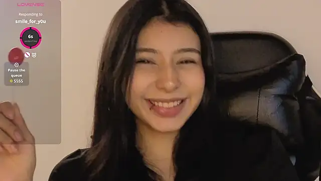 chloe bluee  online show from 03-23-26, 01:33