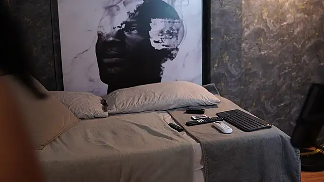 Luxa Velvet online show from 02-24-26, 12:28