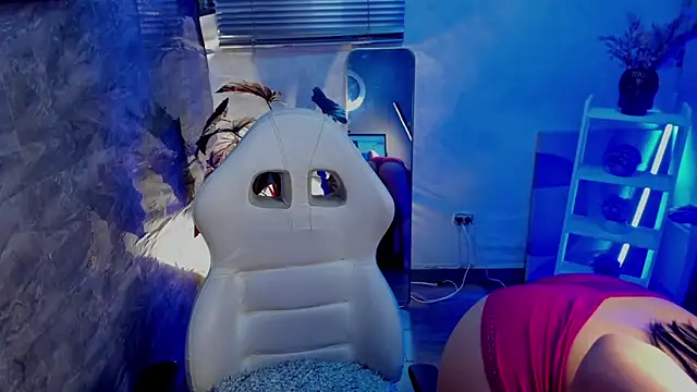 SophyAdams online show from 04-04-26, 03:35