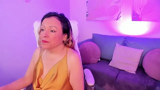 Ivonne 4 online show from 03-29-26, 01:13