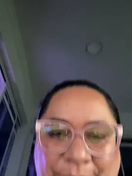 Snapshot of Melanny69x chatting on 05-03-26, 02:16 Melanny69x online show from 05-03-26, 02:16