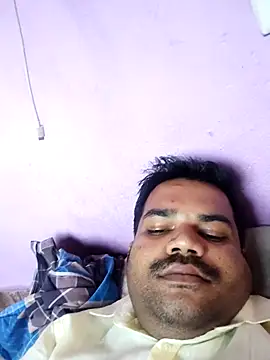 Snapshot of rkr1996kum chatting on 07-05-26, 12:34 rkr1996kum online show from 07-05-26, 12:34