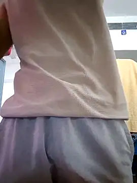 Snapshot of peanutbutteater chatting on 03-21-26, 08:19 peanutbutteater online show from 03-21-26, 08:19