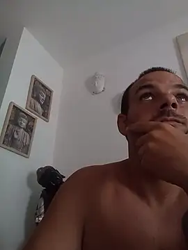 Snapshot of morenitoymorena chatting on 06-20-26, 01:16 morenitoymorena online show from 06-20-26, 01:16