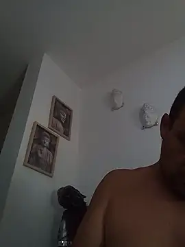 Snapshot of morenitoymorena chatting on 06-19-26, 01:17 morenitoymorena online show from 06-19-26, 01:17