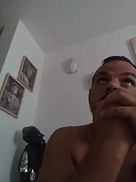 Snapshot of morenitoymorena chatting on 07-13-26, 09:41 morenitoymorena online show from 07-13-26, 09:41