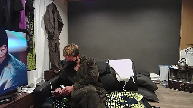 ryuaaaaa online show from 04-16-26, 03:13