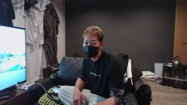 ryuaaaaa online show from 04-15-26, 02:21