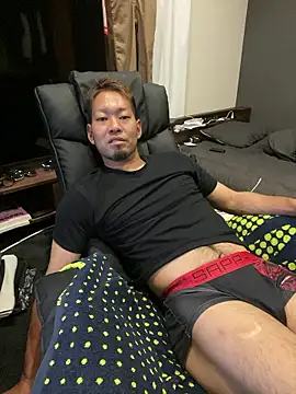 Snapshot of ryuaaaaa chatting on 06-21-26, 05:52 ryuaaaaa online show from 06-21-26, 05:52