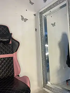 scarleth marquezz online show from 03-28-26, 03:51