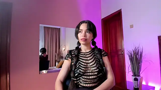 KatrionaNyx online show from 04-13-26, 12:31