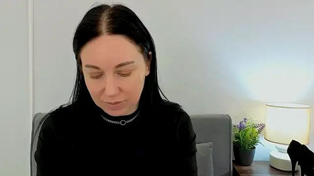 MiaFair online show from 03-26-26, 04:16