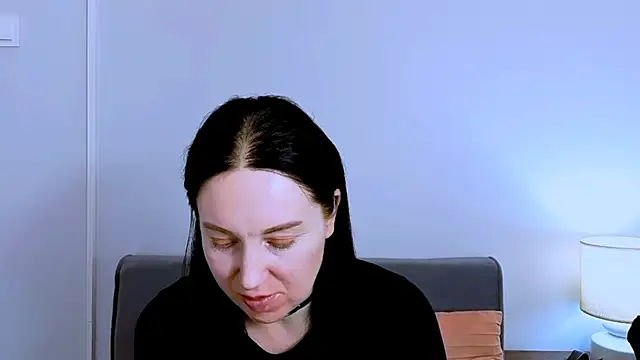 MiaFair online show from 03-11-26, 04:12