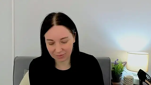 MiaFair online show from 03-27-26, 04:19