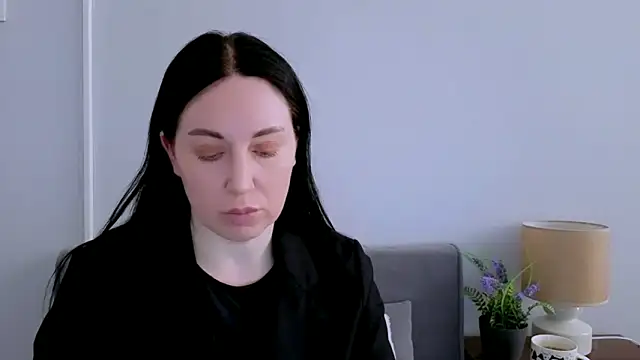 MiaFair online show from 04-04-26, 03:18