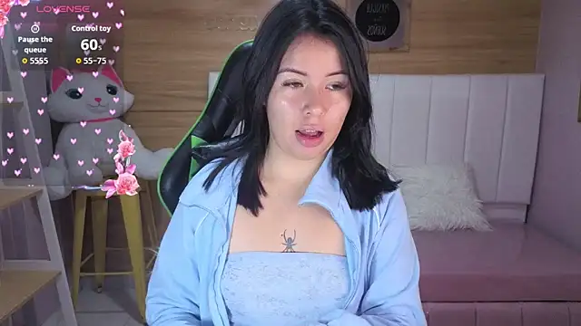Kylia a online show from 04-28-26, 08:02