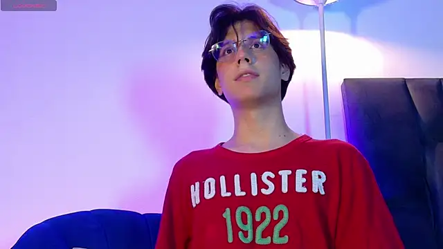 lui x dust online show from 04-11-26, 03:47