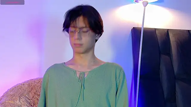 lui x dust online show from 04-12-26, 03:32