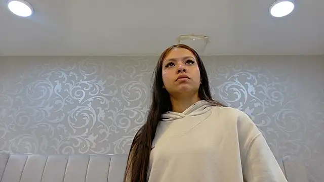 Emily  Stef online show from 06-18-26, 11:37