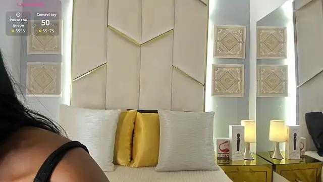 Snapshot of KarinaaCoxx chatting on 06-20-26, 11:59 KarinaaCoxx online show from 06-20-26, 11:59