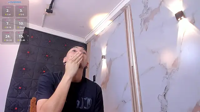 Logan and Reachel online show from 03-26-26, 07:23