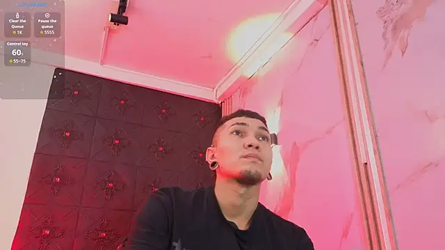 Logan and Reachel online show from 04-05-26, 07:20