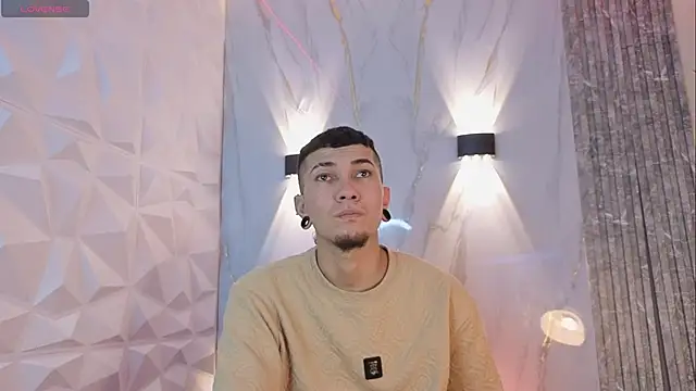 Logan and Reachel online show from 03-20-26, 07:26