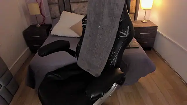 April Swett online show from 02-22-26, 12:40