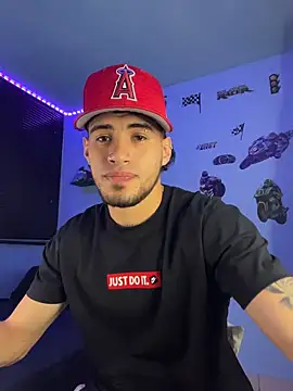 TOMAS CONOR online show from 03-16-26, 02:30