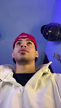 Snapshot of TOMAS_CONOR chatting on 02-23-26, 01:07 TOMAS CONOR online show from 02-23-26, 01:07