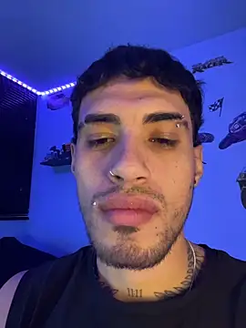 TOMAS CONOR online show from 03-20-26, 01:06