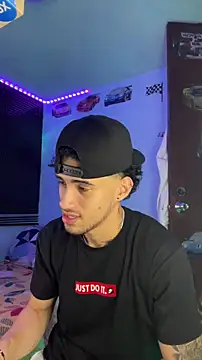 Snapshot of TOMAS_CONOR chatting on 02-28-26, 02:00 TOMAS CONOR online show from 02-28-26, 02:00