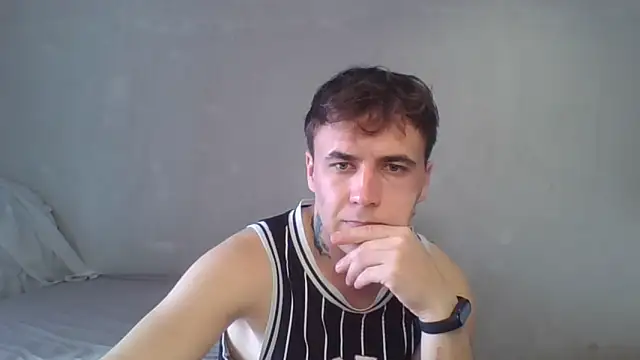 Snapshot of Denis_sport chatting on 05-21-26, 12:35 Denis sport online show from 05-21-26, 12:35