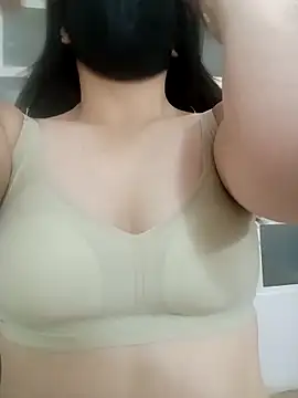 Snapshot of Rosyshadow chatting on 05-06-26, 11:09 Rosyshadow online show from 05-06-26, 11:09