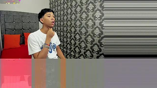 Little Twink19x online show from 06-24-26, 07:33
