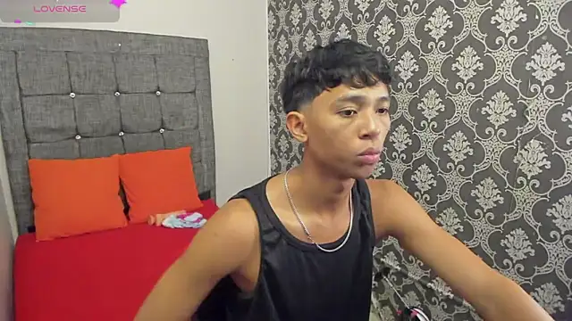 Little Twink19x online show from 06-18-26, 07:41