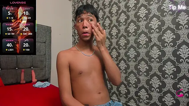 Little Twink19x online show from 04-16-26, 07:25