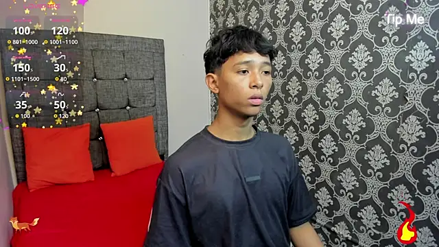 Little Twink19x online show from 06-27-26, 07:53