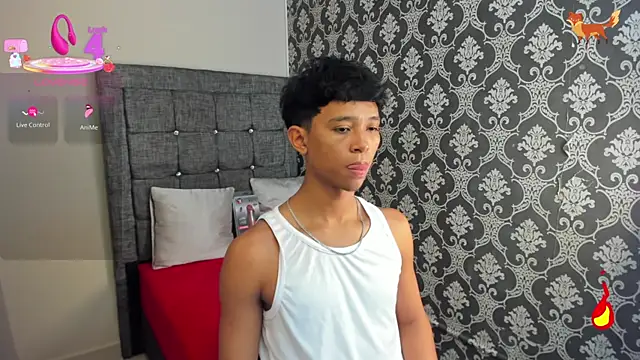 Little Twink19x online show from 07-02-26, 07:42