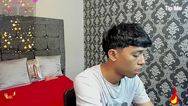 Little Twink19x online show from 06-29-26, 07:24
