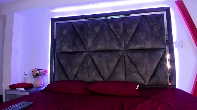 Miia Grey  online show from 02-26-26, 12:49