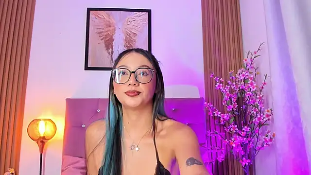 ravena queen online show from 06-15-26, 01:06