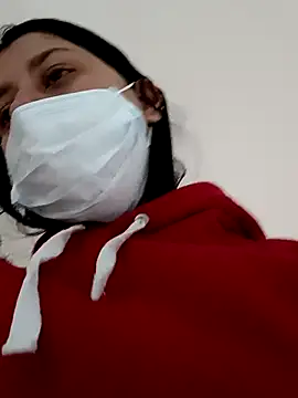 LunaDamasco online show from 04-14-26, 06:46