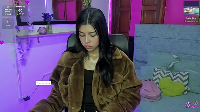 Aysha winxs online show from 04-12-26, 03:32